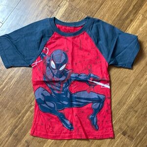 NWOT Spider Man Red Cotton Short Sleeve Tee Shirt 4T 5T